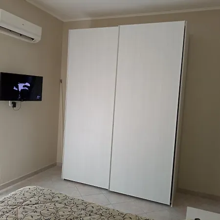 Aurora And Brothers' Apartment Falerna Scalo