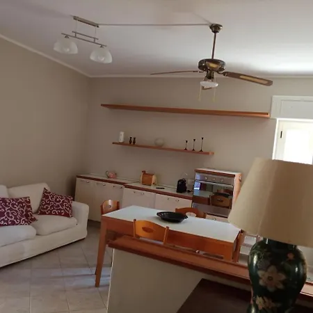 Apartment Aurora And Brothers' *