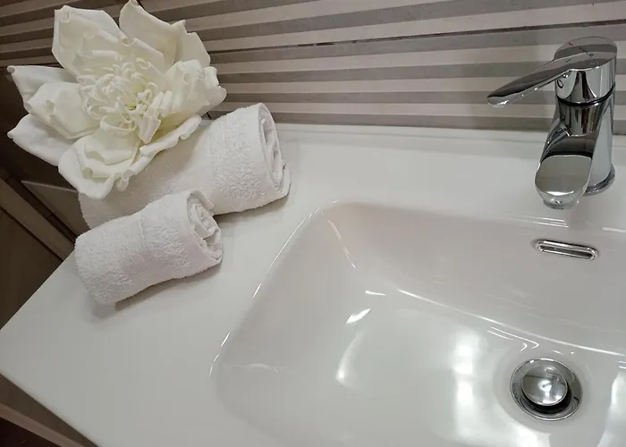 Aurora And Brothers' Falerna Scalo